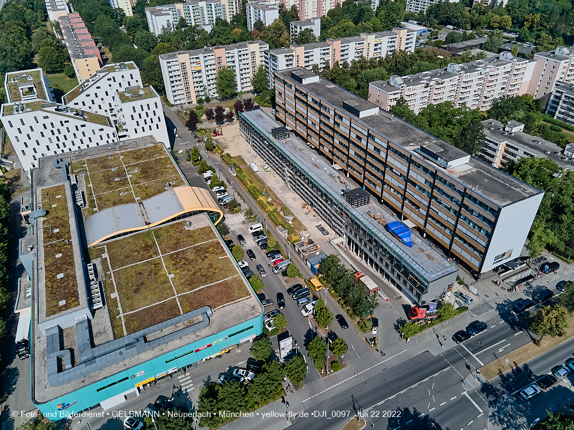 22.07.2022 - Plettzentrum und Montessori Schule in Neuperlach